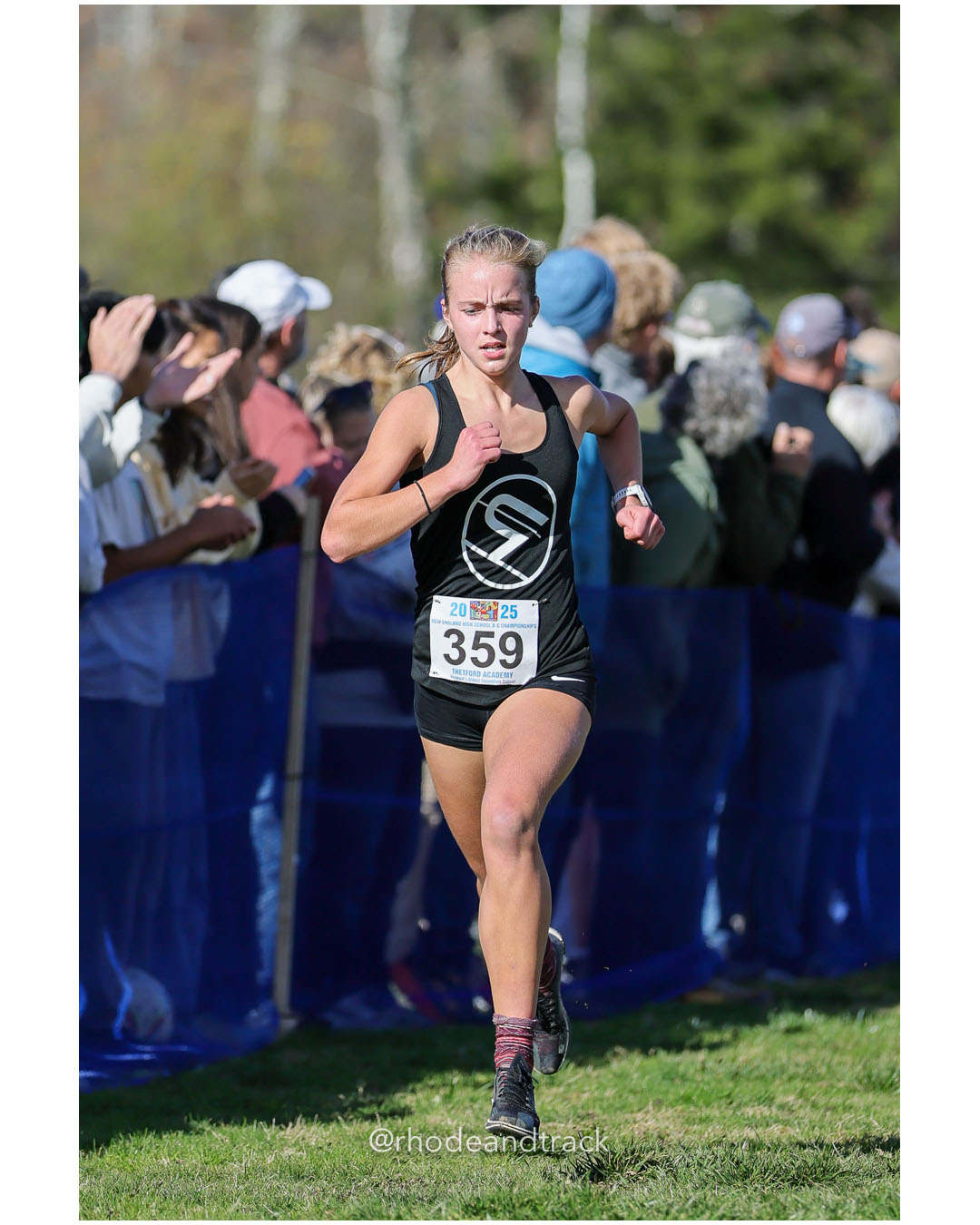 Kendal Bowen, Green Mount Valley School, P26, 20:03.04 - New England Cross Country State Championship - Thetford Vt - November 8, 2025 File: ./dir-1-Girls-Championship/251108-2025-New England-Cross-Country-Championships-Thetford-VT-230-296A4186.jpg Kendal Bowen, Green Mount Valley School, P26, 20:03.04 - New England Cross Country State Championship - Thetford Vt - November 8, 2025 – 20…